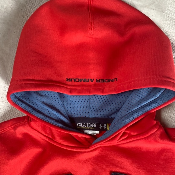 Under Armour Red Hoodie YXL/JTG/EG - Picture 2 of 3